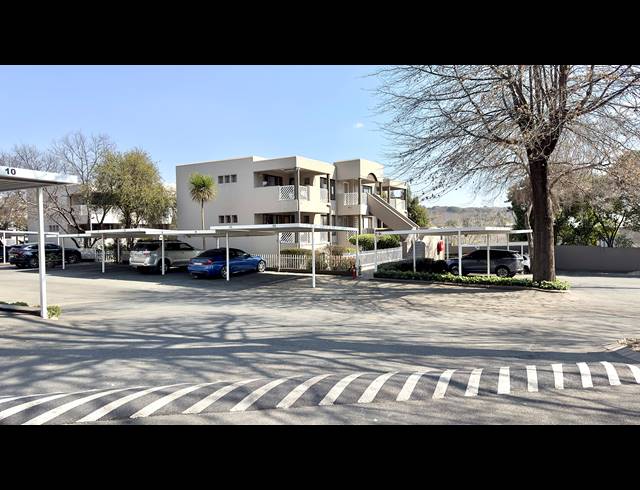 2 BEDROOM APARTMENT TO LET IN CRAIGHALL PARK